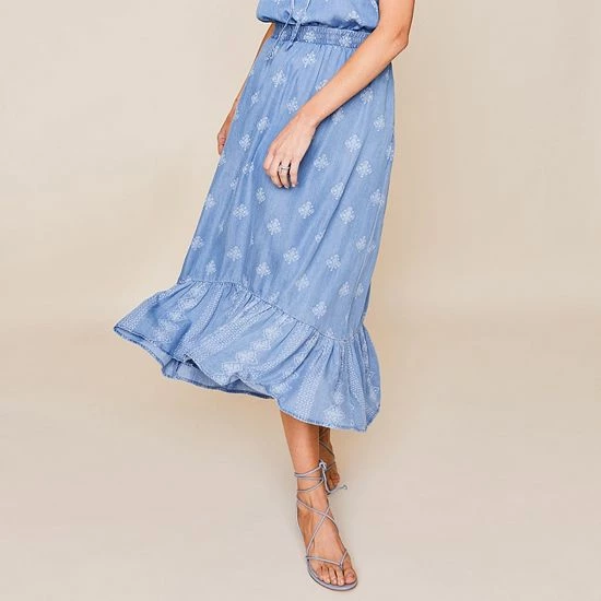 Women's Sonoma Goods For Life® X Lauren Lane Pull-On Tiered Skirt Chambray Discharge 5 Women's Sonoma Goods For Life® X Lauren Lane Pull-On Tiered Skirt Chambray Discharge - Image 3