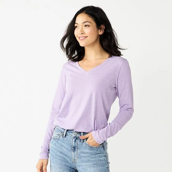 Women's Sonoma Goods For Life® Everyday V-Neck Long Sleeve Tee Black Scatter Floral 7 Women's Sonoma Goods For Life® Everyday V-Neck Long Sleeve Tee Black Scatter Floral - Image 5