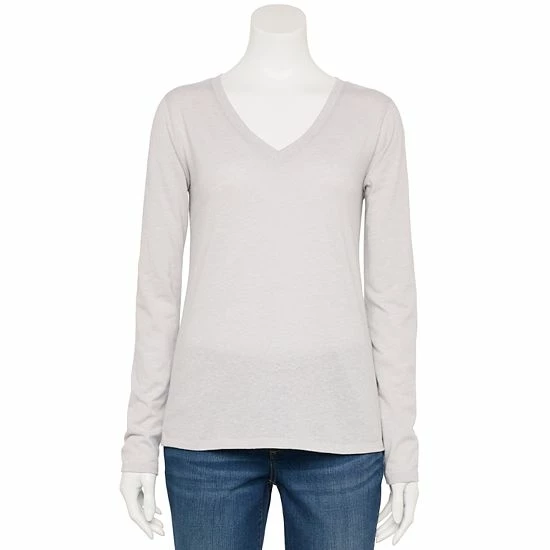 Women's Sonoma Goods For Life® Everyday V-Neck Long Sleeve Tee Black Scatter Floral 11 Women's Sonoma Goods For Life® Everyday V-Neck Long Sleeve Tee Black Scatter Floral - Image 9