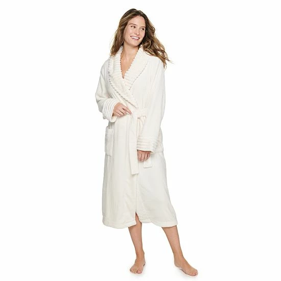 Women's Sonoma Goods For Life® Plush Long Robe Cream Polar Bears 4 Women's Sonoma Goods For Life® Plush Long Robe Cream Polar Bears - Image 2
