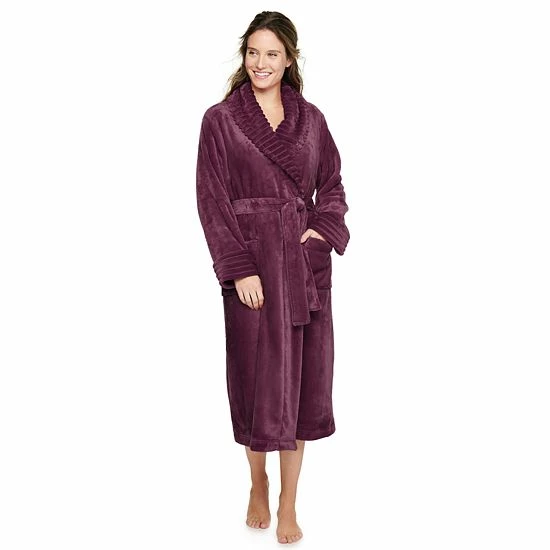 Women's Sonoma Goods For Life® Plush Long Robe Cream Polar Bears 5 Women's Sonoma Goods For Life® Plush Long Robe Cream Polar Bears - Image 3